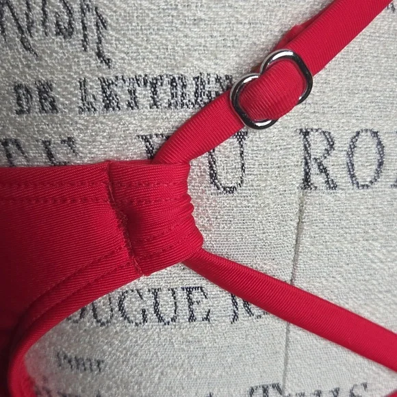 Cupshe Red Ruffled Sweetheart Neckline Long Torso One Piece Swimsuit Size LT - Picture 5 of 12